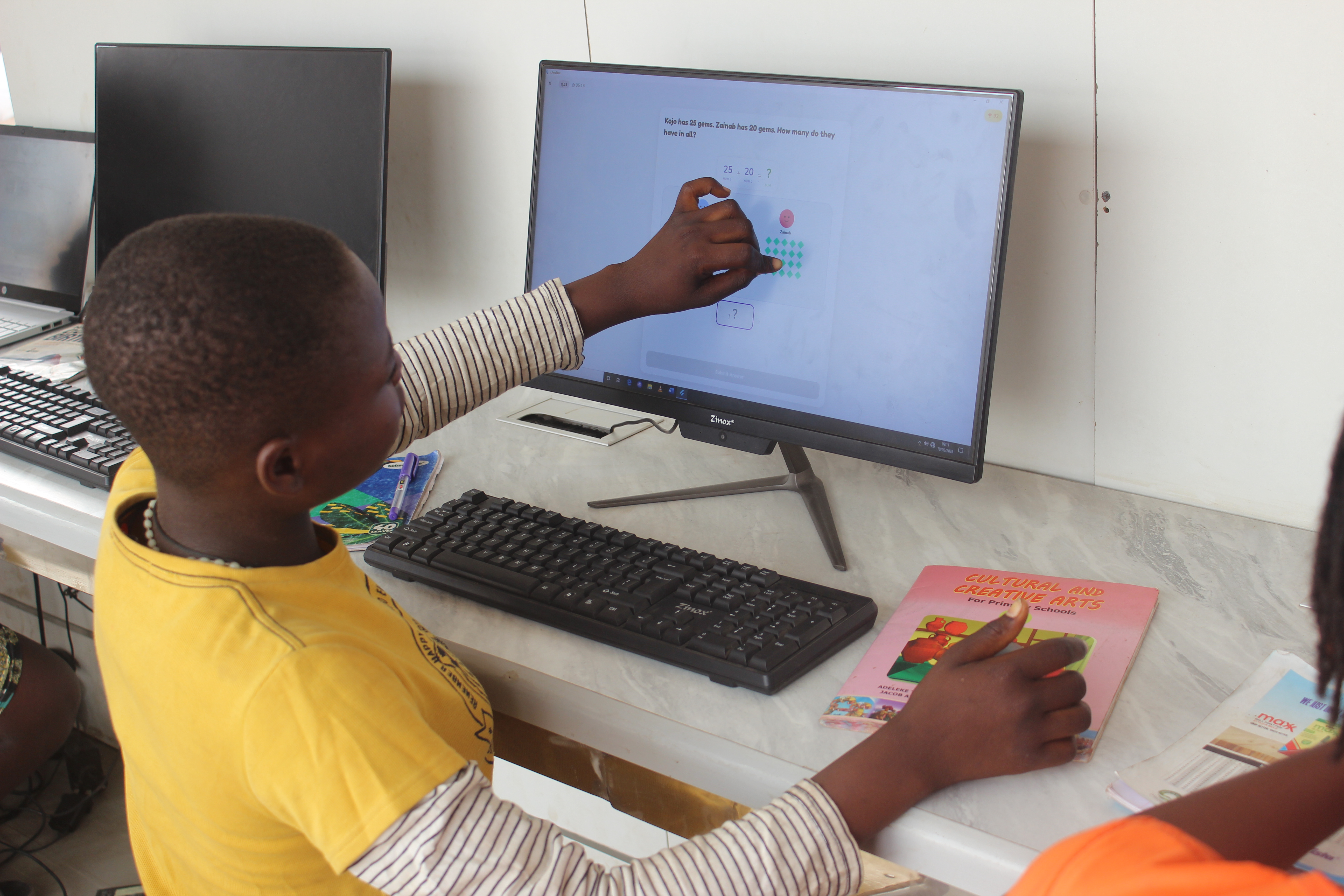 SchoolBox - Mobile Education